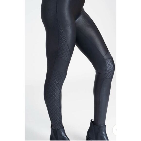 Spanx Quilted Faux Leather Moto Legging Black Stretch Slimming Women's Small - Picture 5 of 11